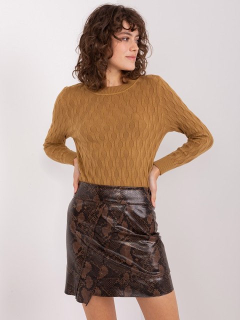 Sweter AT-SW-2324-2.68 camelowy Sweter AT-SW-2324-2.68 camelowy