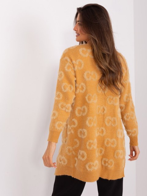 Sweter AT-SW-234502.38X camelowy Sweter AT-SW-234502.38X camelowy