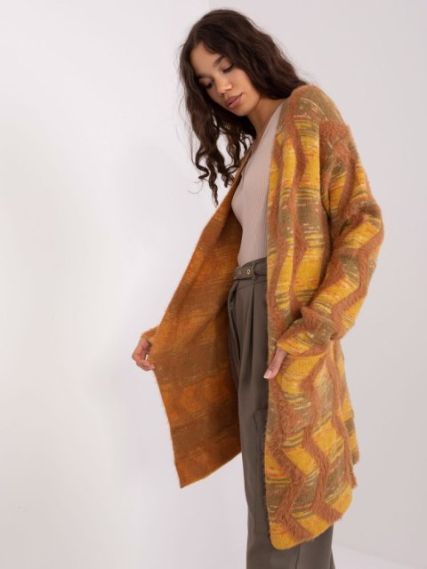 Sweter AT-SW-234701.34 ciemny żółty Sweter AT-SW-234701.34 ciemny żółty