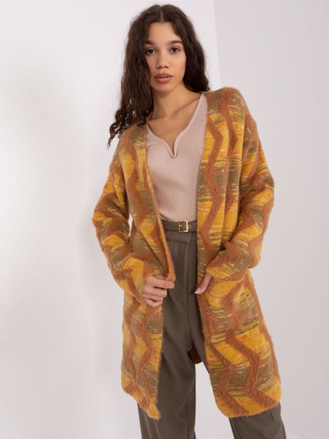 Sweter AT-SW-234701.34 ciemny żółty Sweter AT-SW-234701.34 ciemny żółty
