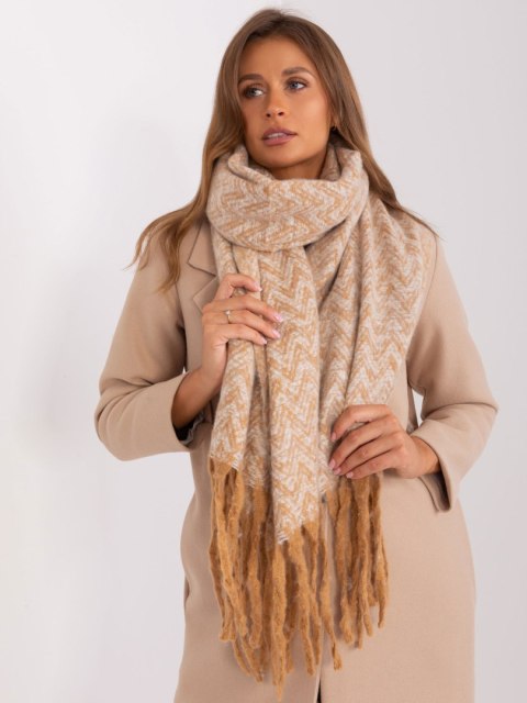 Szalik AT-SZ-23125.75 jasny camelowy Szalik AT-SZ-23125.75 jasny camelowy