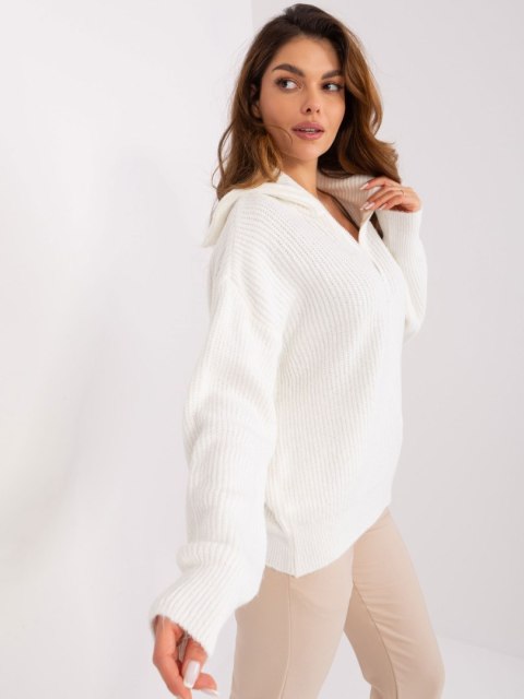 Sweter BA-SW-0374.35P ecru Sweter BA-SW-0374.35P ecru