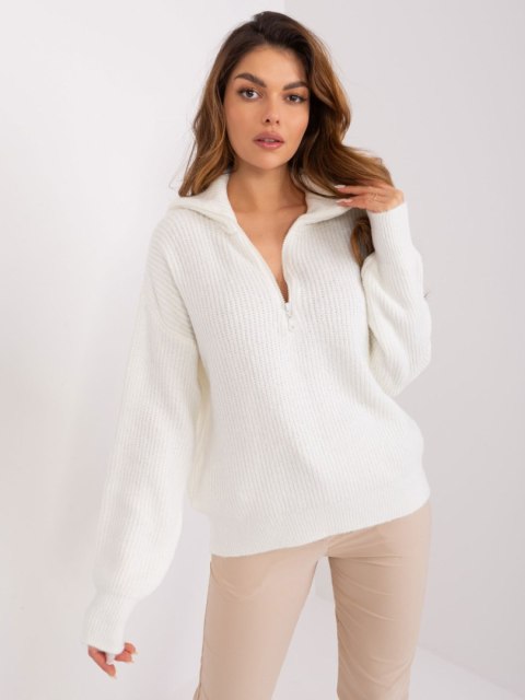 Sweter BA-SW-0374.35P ecru Sweter BA-SW-0374.35P ecru