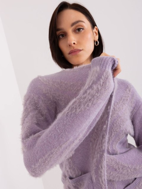 Sweter AT-SW-234501.00P jasny fioletowy Sweter AT-SW-234501.00P jasny fioletowy