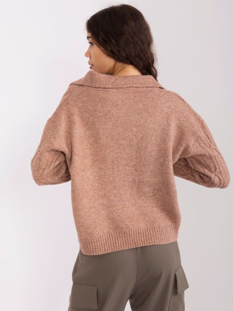 Sweter AT-SW-2349-2.96 brązowy Sweter AT-SW-2349-2.96 brązowy