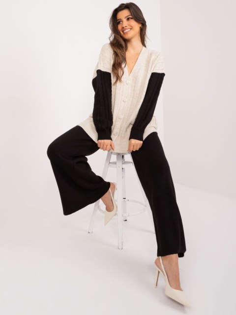 Sweter BA-SW-0549.32 czarno-beżowy Sweter BA-SW-0549.32 czarno-beżowy