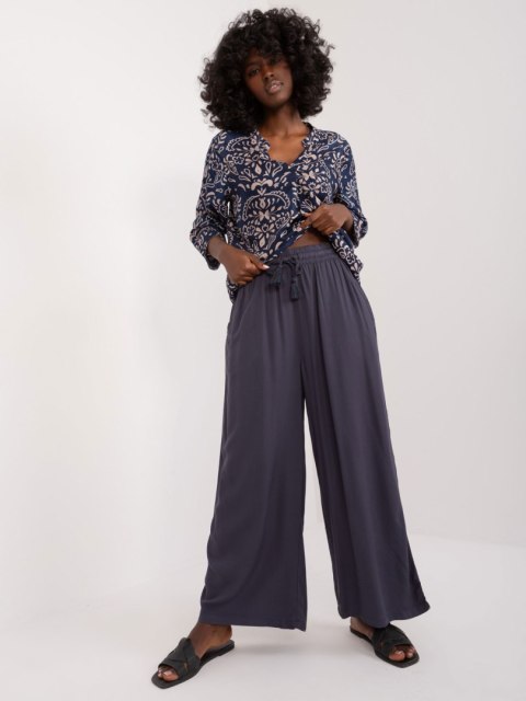 Spodnie D73761M62237E granatowy XL