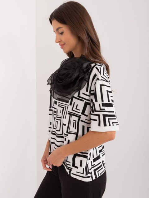Bluzka LK-BZ-509697.27 ecru Bluzka LK-BZ-509697.27 ecru