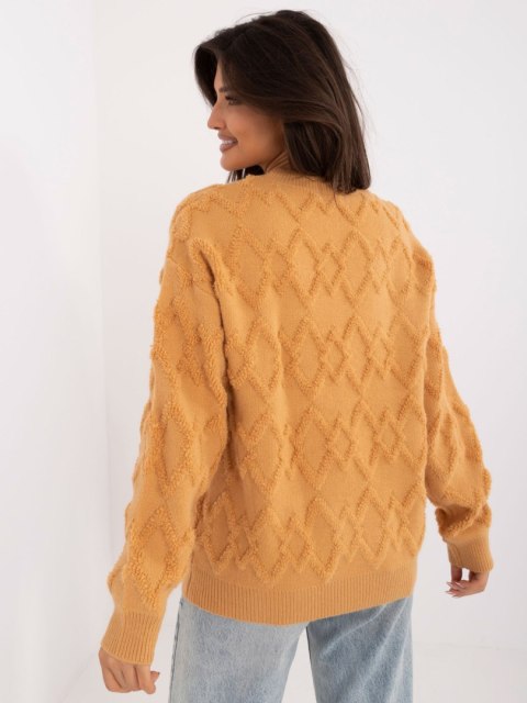 Sweter AT-SW-2361.61 camelowy Sweter AT-SW-2361.61 camelowy