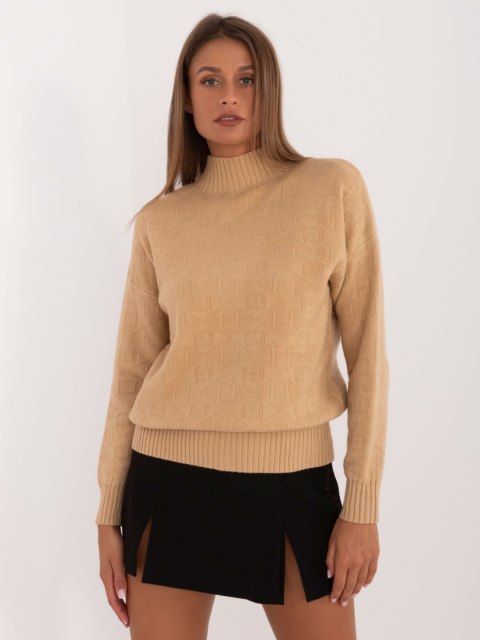 Sweter AT-SW-2339.54 jasny camelowy Sweter AT-SW-2339.54 jasny camelowy