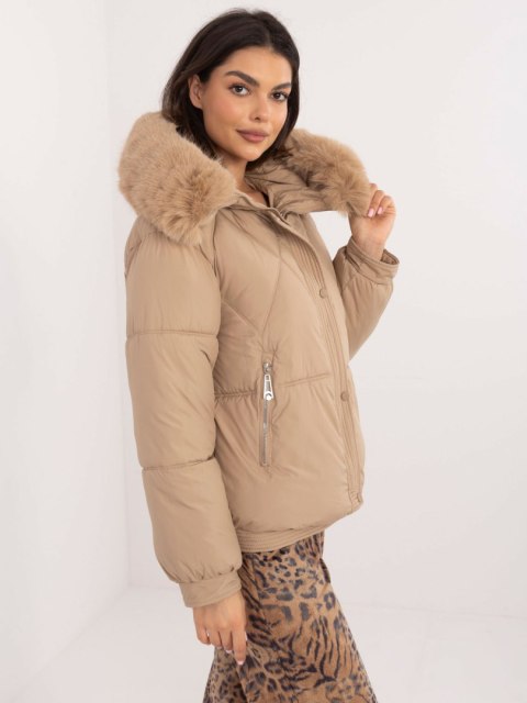 Kurtka MBM-KR-2639.14 camelowy S Kurtka MBM-KR-2639.14 camelowy S