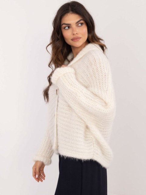 Sweter TW-SW-BI-25002.88P ecru Sweter TW-SW-BI-25002.88P ecru