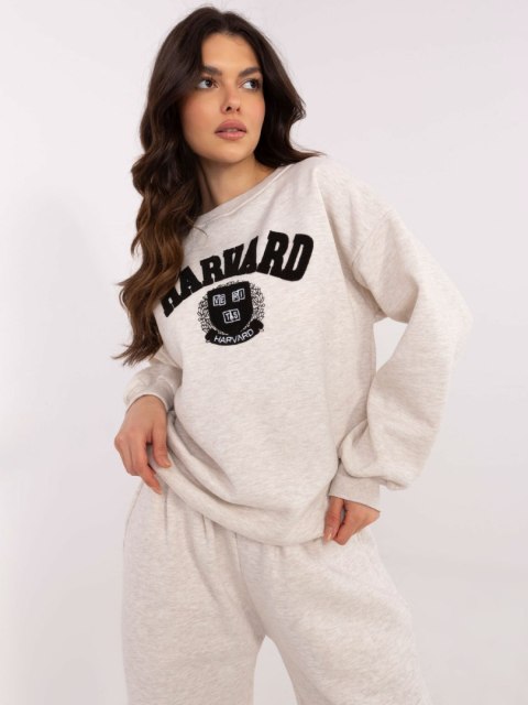 Bluza EM-BL-617-16.01X jasny beżowy Bluza EM-BL-617-16.01X jasny beżowy