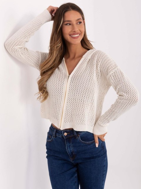 Sweter CLM-SW-1808.68 jasny beżowy Sweter CLM-SW-1808.68 jasny beżowy
