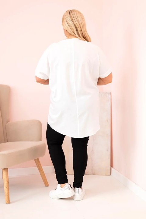 Bluzka damska Plus Size z wiskozy z kwiatowym nadrukiem i napisem ecru uniwersalny Bluzka damska Plus Size z wiskozy z kwiatowym nadrukiem i napisem ecru uniwersalny