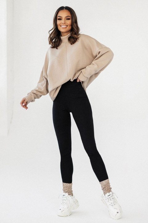 Beżowa bluza Simple ze stójką i przeszyciami - Rozmiar XS/S Beżowa bluza Simple ze stójką i przeszyciami - Rozmiar XS/S