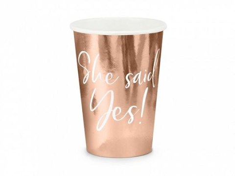 Kubek jednorazowy Partydeco She said yes!, różowe złoto (1 op. / 6 szt.) papier 220ml (KPP21-019R-EU1) Kubek jednorazowy Partydeco She said yes!, różowe złoto (1 op. / 6 szt.) papier 220ml (KPP21-019R-EU1)