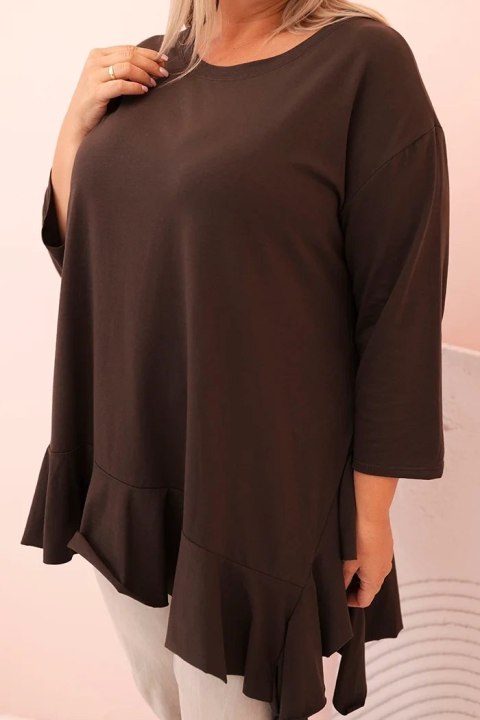 Bluzka damska Plus Size z bawełną z falbaną i rękawem podwijanym brązowa Bluzka damska Plus Size z bawełną z falbaną i rękawem podwijanym brązowa