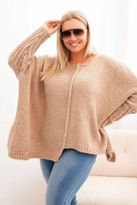 Sweter damska Plus Size z akrylem o luźnym kroju i rękawem 3/4 camelowy Sweter damska Plus Size z akrylem o luźnym kroju i rękawem 3/4 camelowy