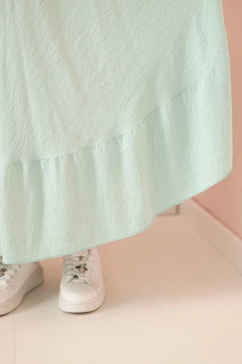 Sukienka damska plus size z krótkim rękawem i falbaną z lekkiej wiskozy miętowa uniwersalny Sukienka damska plus size z krótkim rękawem i falbaną z lekkiej wiskozy miętowa uniwersalny